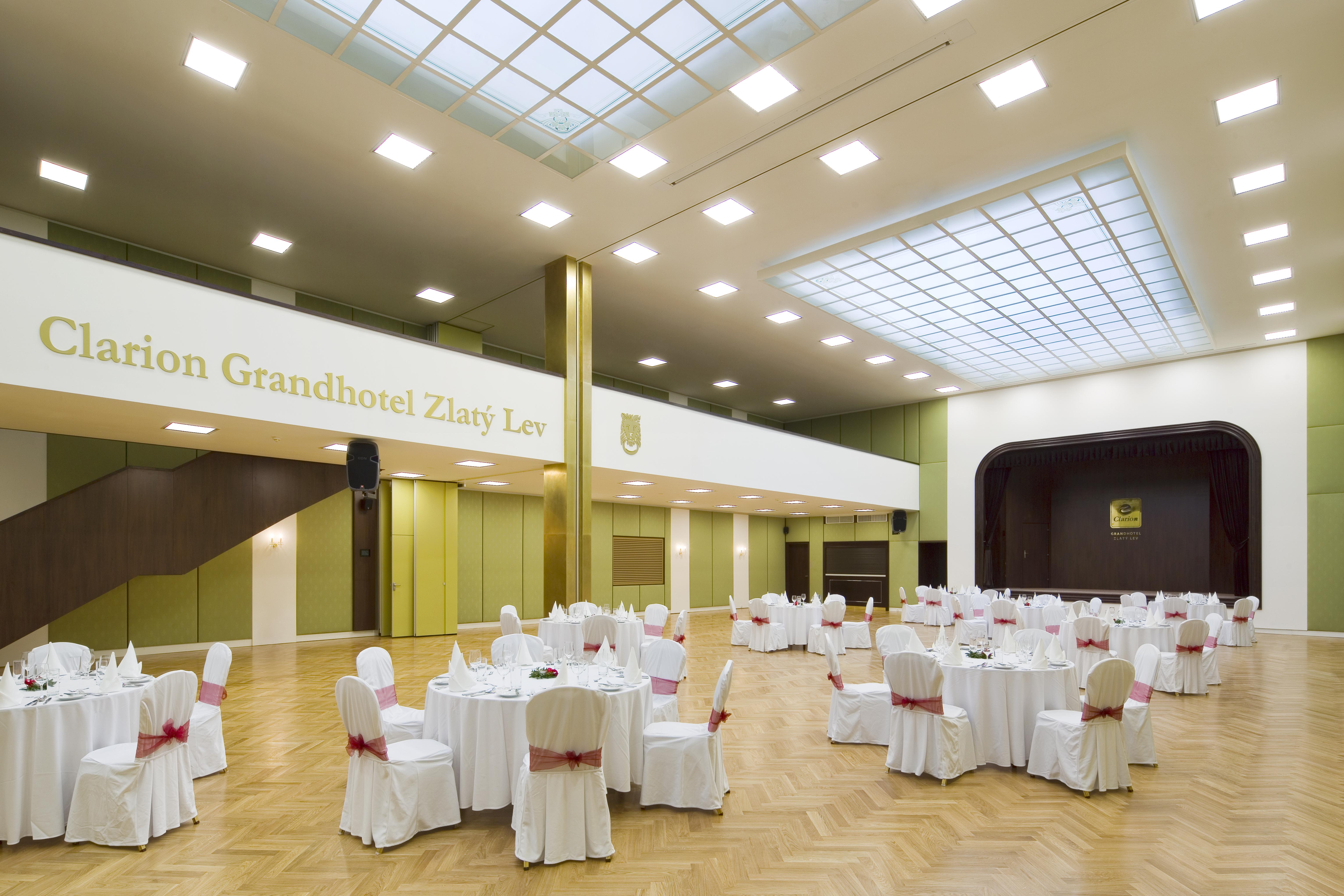 Clarion Grandhotel Zlaty Lev Liberec Exterior foto