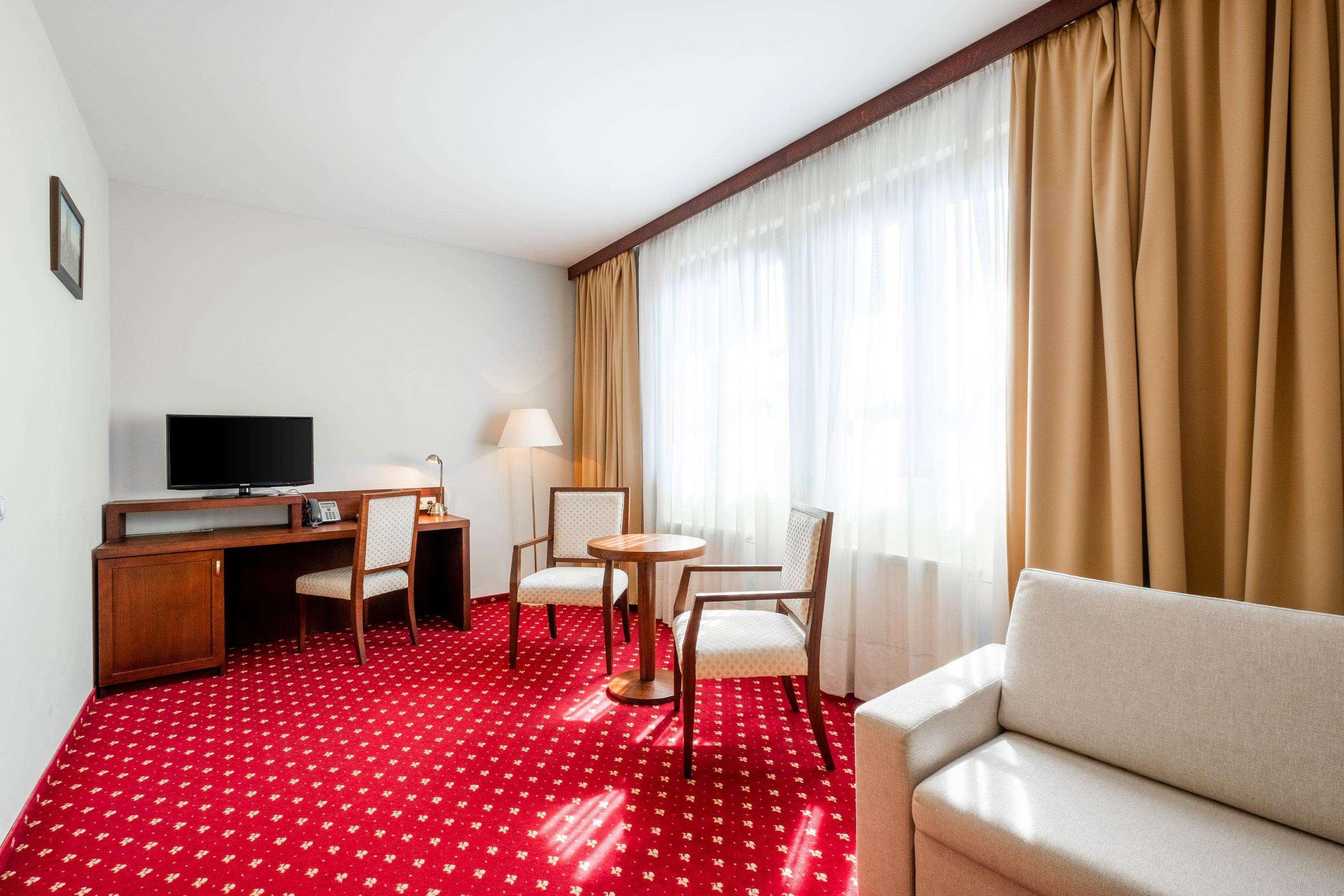 Clarion Grandhotel Zlaty Lev Liberec Exterior foto